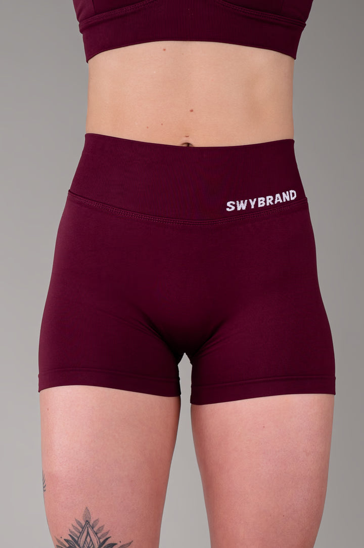 Šortky Bum, slivkové
