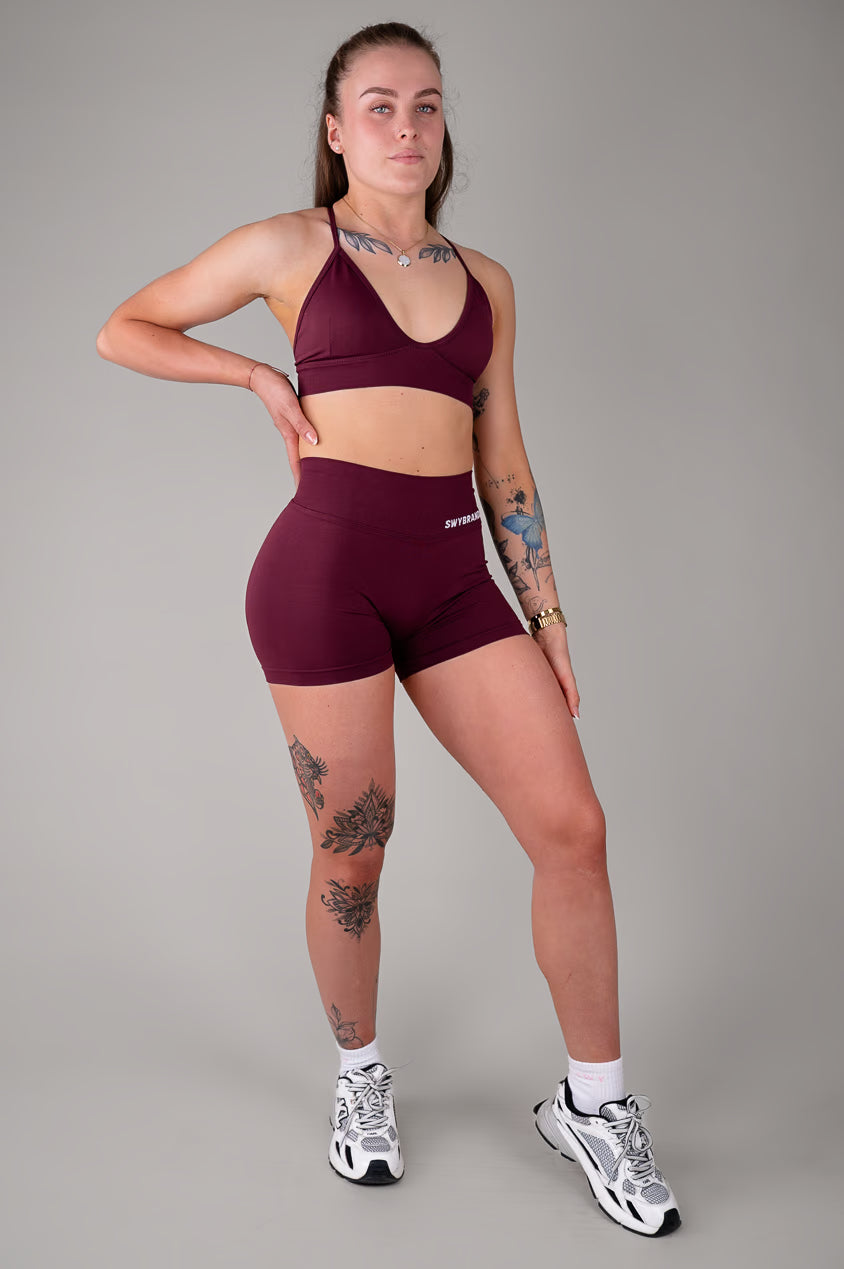Bum Top