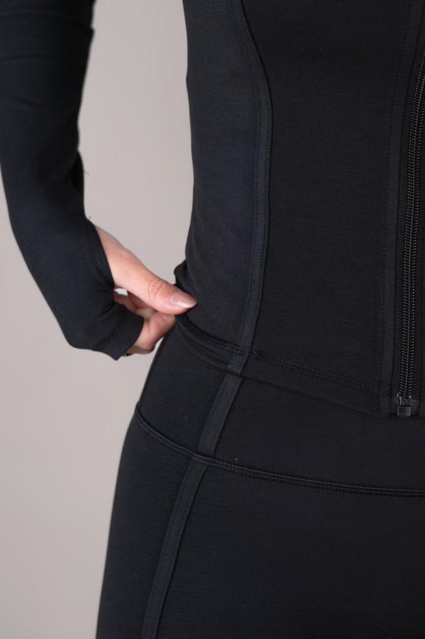 Comfort 2.0 – predĺžená bunda na zips