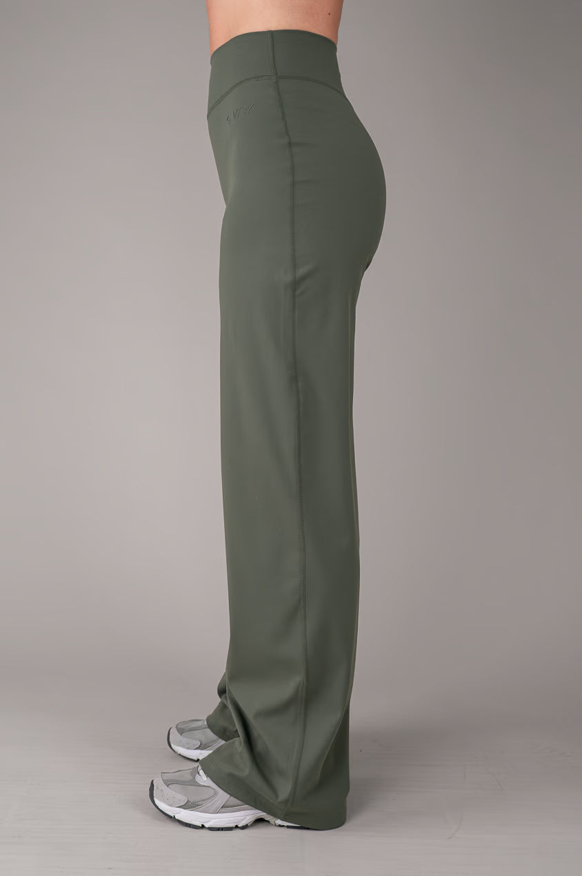 SoftLux Wide Bottoms